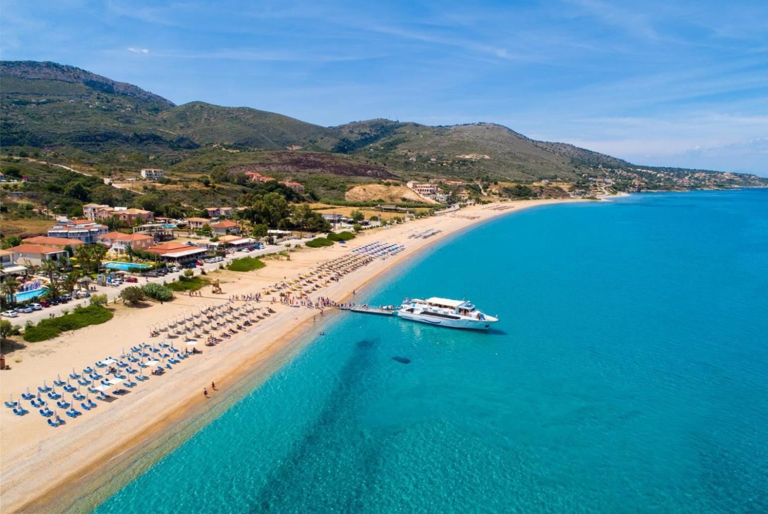 Villa Europe Ena Lakíthra Kültér fotó